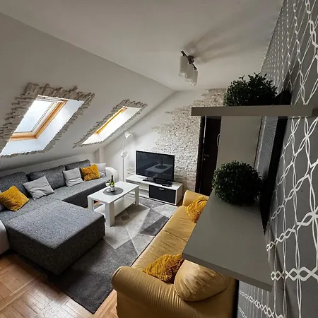 Meri In Kraljevi Cardaci Apartman *