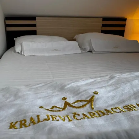 Meri In Kraljevi Cardaci Apartman