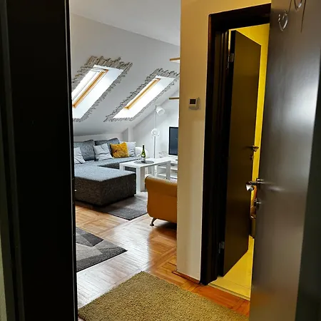 Meri In Kraljevi Cardaci Apartman *