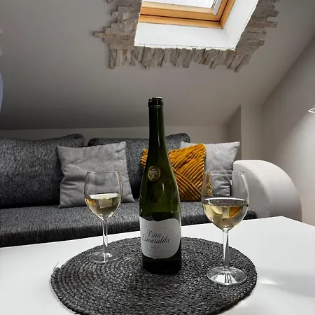 Apartment Meri In Kraljevi Cardaci